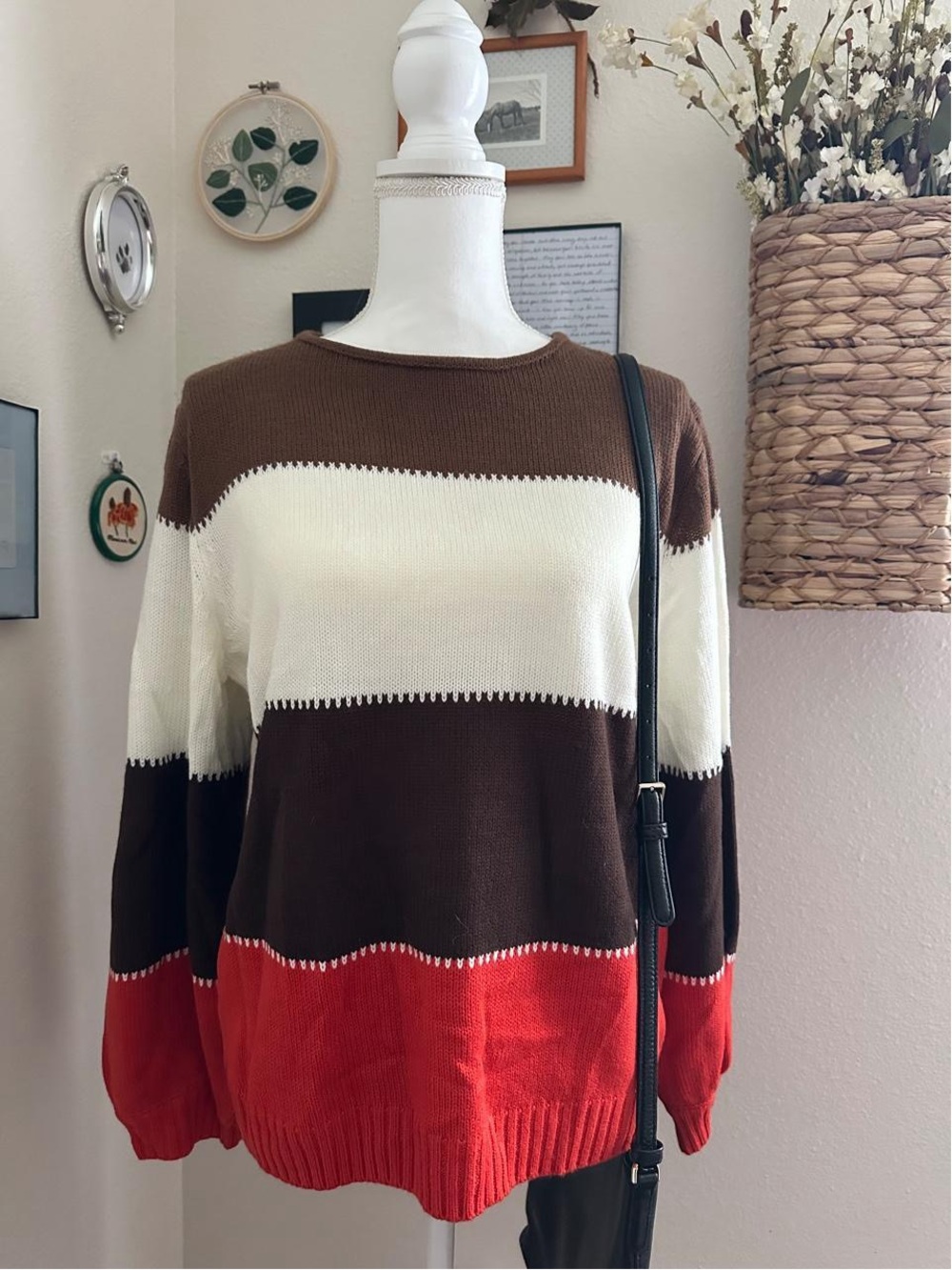 Women’s Sweater